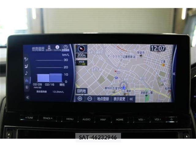 Toyota CROWN SEDAN 2021-03 7216726-2