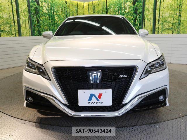 Toyota CROWN SEDAN 2021-03 7216725-14
