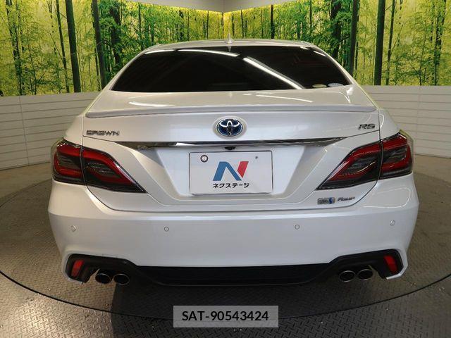 Toyota CROWN SEDAN 2021-03 7216725-15