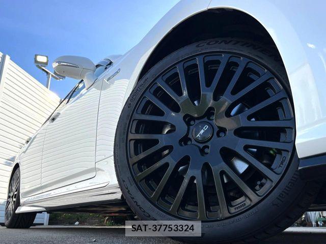 Toyota CROWN SEDAN 2018-12 7216716-12