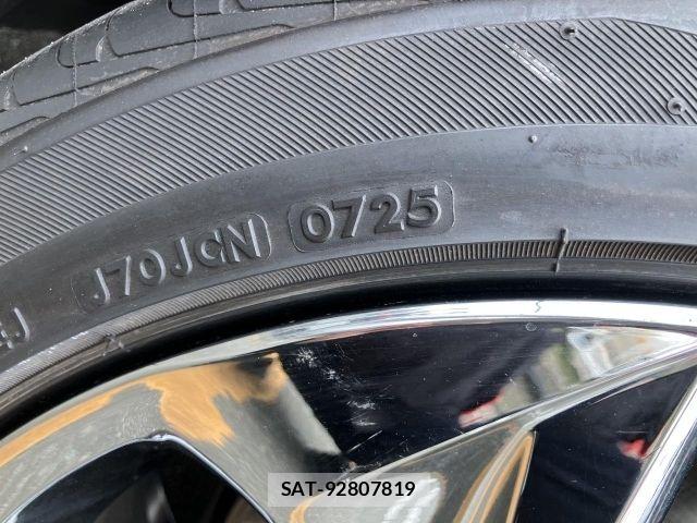 Toyota CROWN SEDAN 2018-11 7216704-11