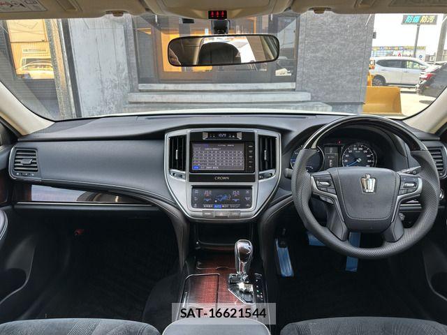 Toyota CROWN SEDAN 2016-03 7271749-8
