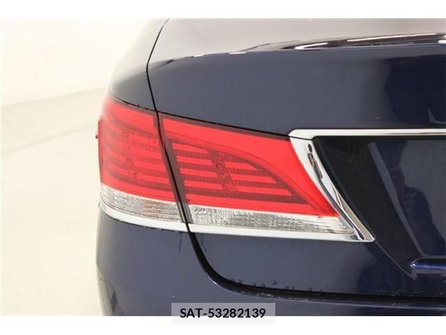 Toyota CROWN SEDAN 2016-02 7271751-19
