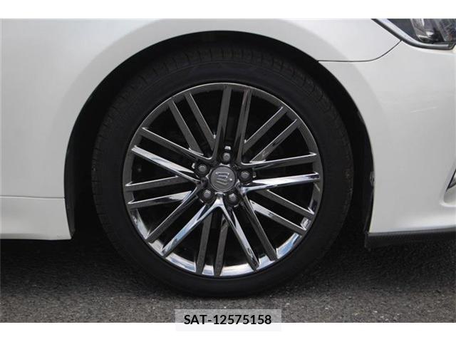Toyota CROWN SEDAN 2015-04 7326422-11