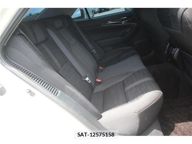 Toyota CROWN SEDAN 2015-04 7326422-17