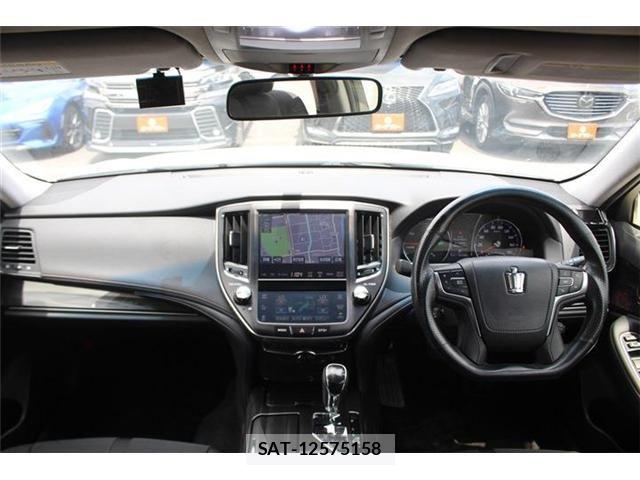 Toyota CROWN SEDAN 2015-04 7326422-18