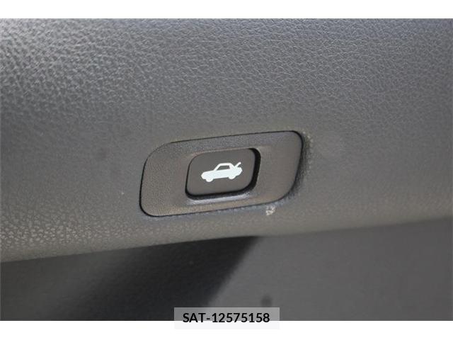 Toyota CROWN SEDAN 2015-04 7326422-3