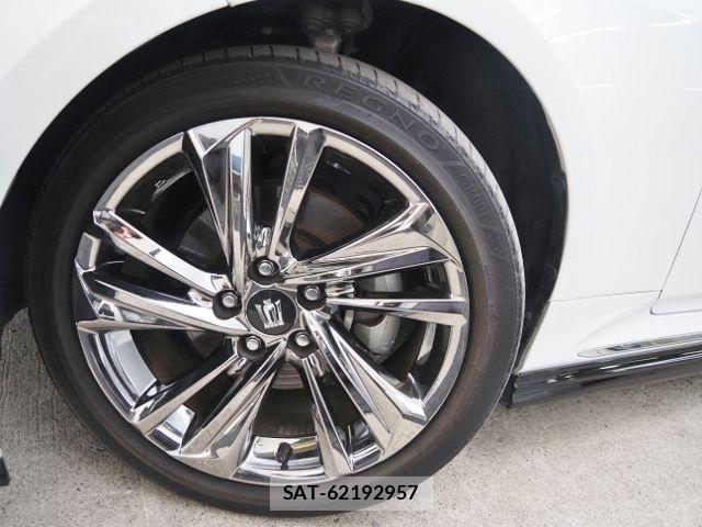 Toyota CROWN SEDAN 2021-09 7326419-9