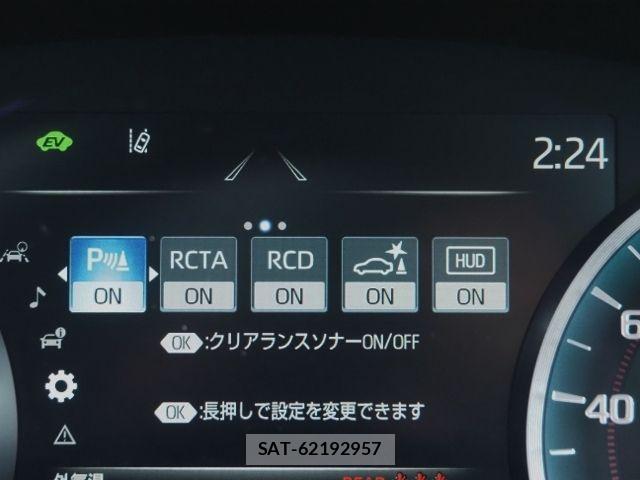 Toyota CROWN SEDAN 2021-09 7326419-25