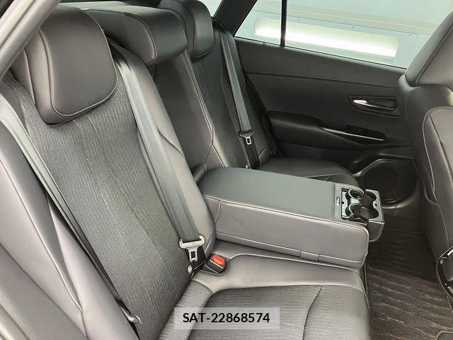 Toyota CROWN SEDAN 2020-03 7326423-20