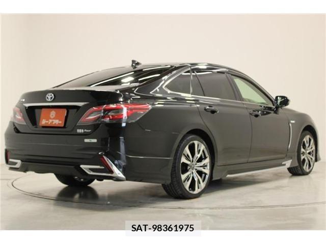 Toyota CROWN SEDAN 2019-03 7357333-12