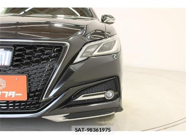 Toyota CROWN SEDAN 2019-03 7357333-14