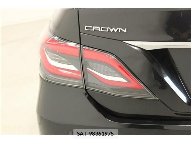 Toyota CROWN SEDAN 2019-03 7357333-19