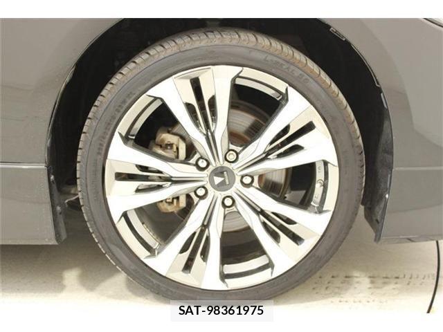 Toyota CROWN SEDAN 2019-03 7357333-22