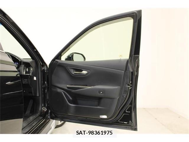 Toyota CROWN SEDAN 2019-03 7357333-29