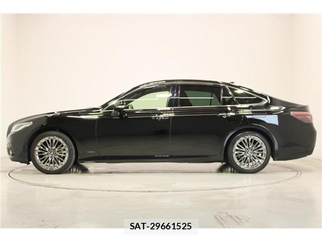 Toyota CROWN SEDAN 2021-05 7357336-10
