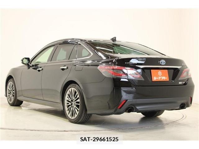 Toyota CROWN SEDAN 2021-05 7357336-11