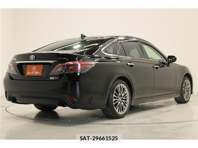 Toyota CROWN SEDAN 2021-05 7357336-13