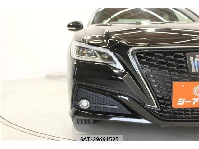 Toyota CROWN SEDAN 2021-05 7357336-17