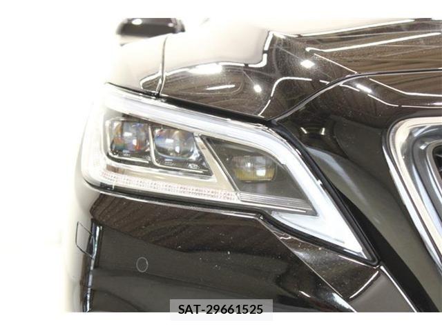 Toyota CROWN SEDAN 2021-05 7357336-18