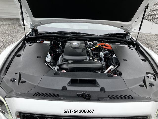 Toyota CROWN SEDAN 2022-04 7357329-21