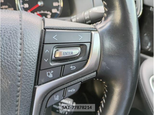 Toyota CROWN SEDAN 2018-03 7357335-10