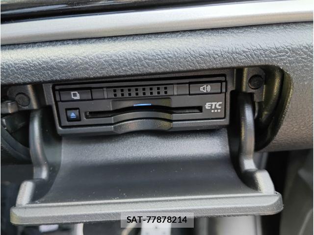 Toyota CROWN SEDAN 2018-03 7357335-13