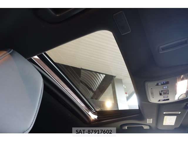 Toyota CROWN SEDAN 2021-03 7357330-1