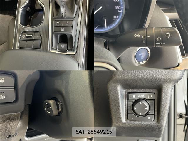 Toyota CROWN SEDAN 2021-02 7391739-15