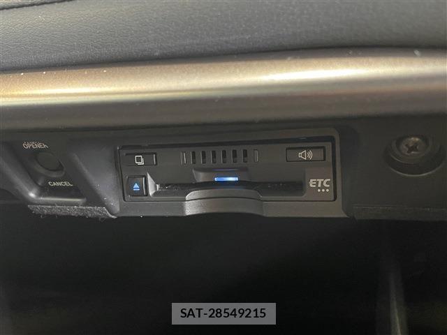 Toyota CROWN SEDAN 2021-02 7391739-17