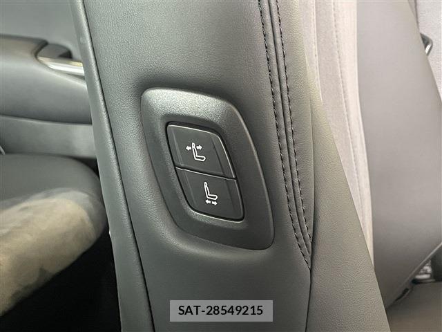 Toyota CROWN SEDAN 2021-02 7391739-24