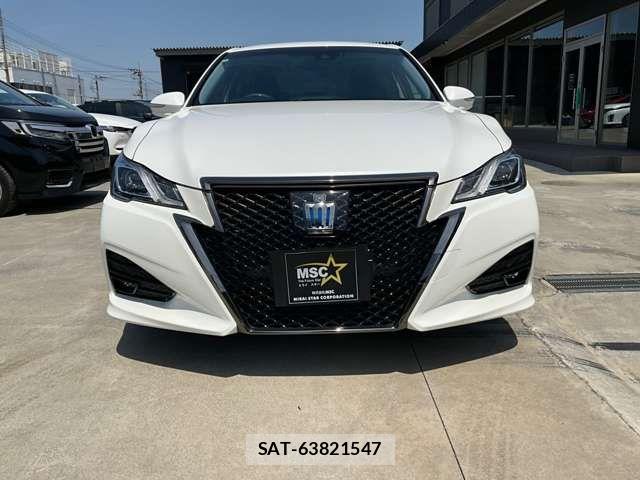 Toyota CROWN SEDAN 2018-05 7453700-1