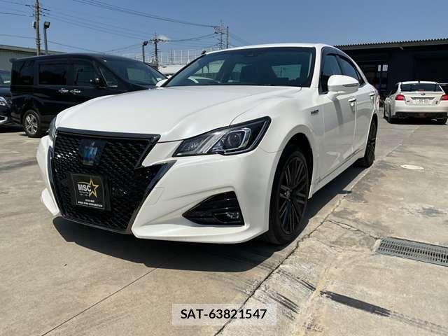 Toyota CROWN SEDAN 2018-05 7453700-2