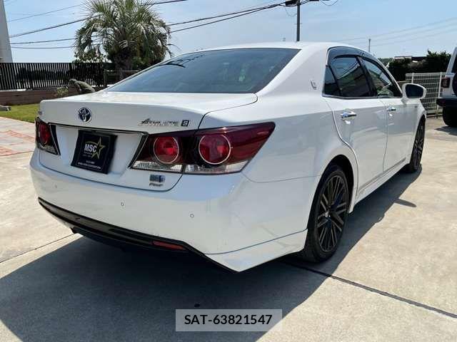 Toyota CROWN SEDAN 2018-05 7453700-6