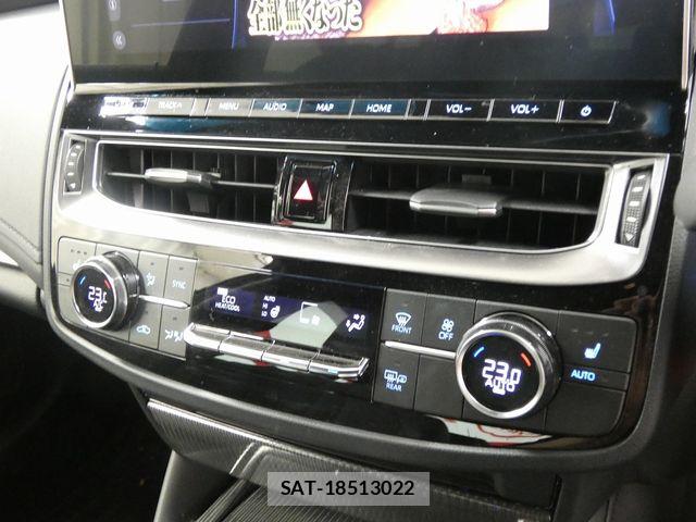 Toyota CROWN SEDAN 2021-06 7453698-12