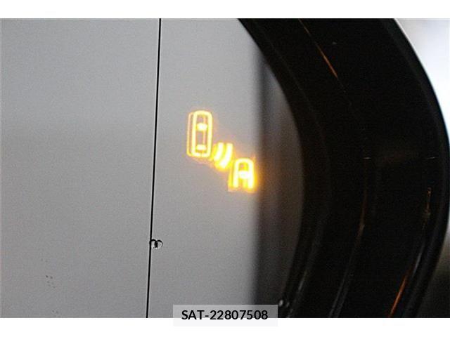 Toyota CROWN SEDAN 2021-06 7500070-19