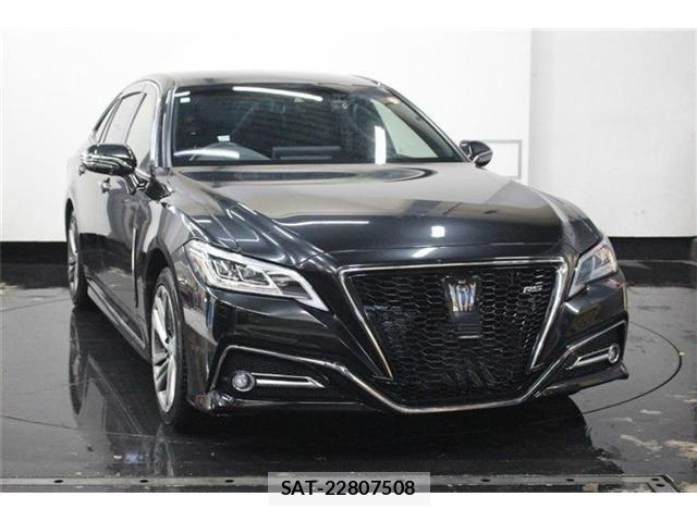 Toyota CROWN SEDAN 2021-06 7500070-2