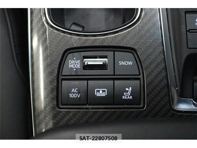 Toyota CROWN SEDAN 2021-06 7500070-29