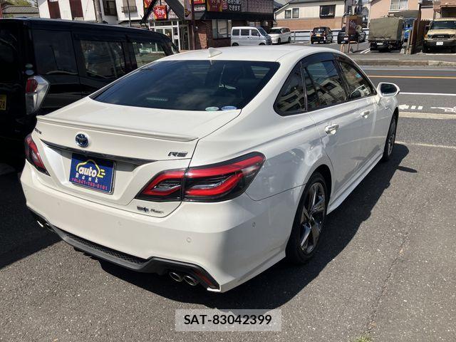 Toyota CROWN SEDAN 2018-01 7508444-1