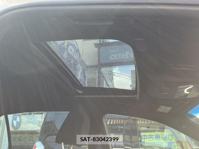 Toyota CROWN SEDAN 2018-01 7508444-8