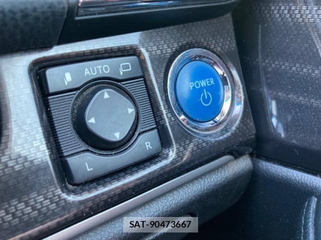 Toyota CROWN SEDAN 2014-07 7500072-13