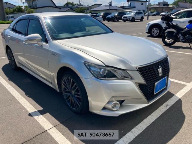 Toyota CROWN SEDAN 2014-07 7500072-1