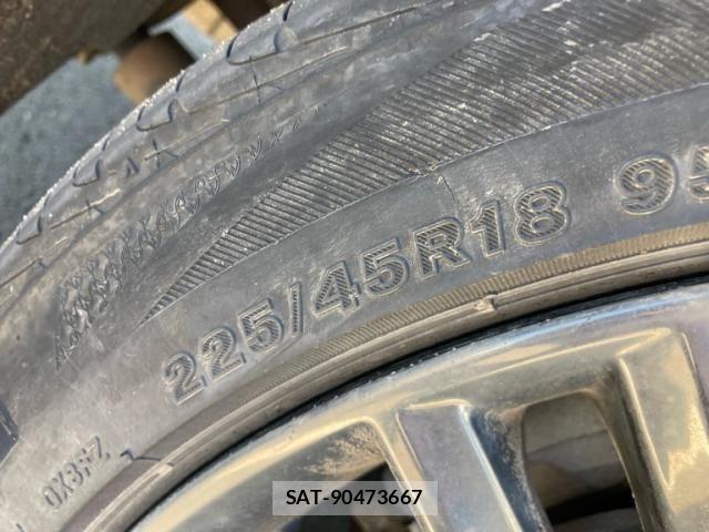 Toyota CROWN SEDAN 2014-07 7500072-24