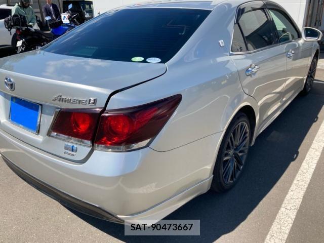 Toyota CROWN SEDAN 2014-07 7500072-5