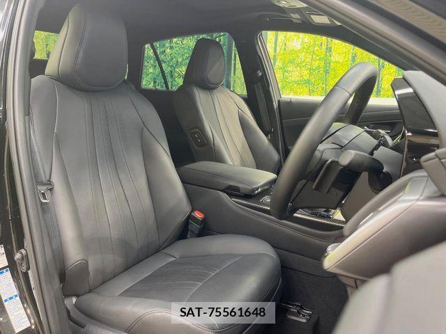 Toyota CROWN SEDAN 2021-04 7561984-10