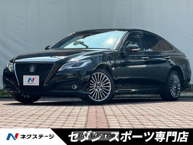 Toyota CROWN SEDAN 2021-05 7615874-0