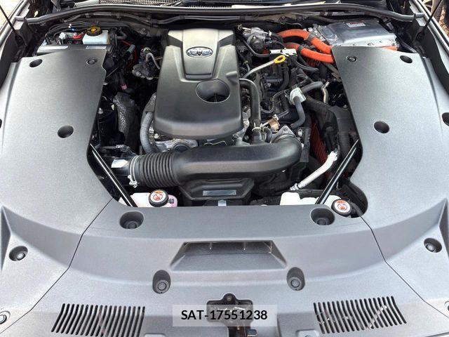 Toyota CROWN SEDAN 2021-05 7615874-17