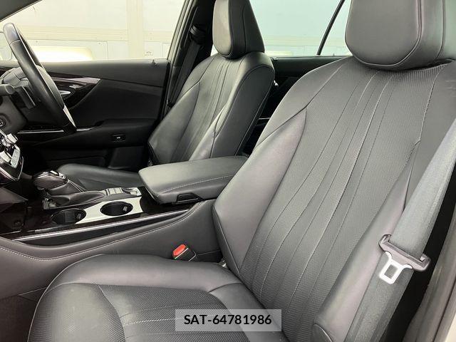 Toyota CROWN SEDAN 2018-09 7615875-14