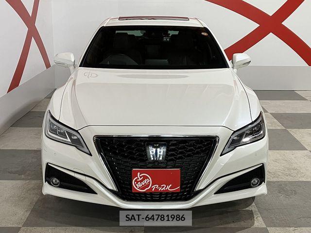 Toyota CROWN SEDAN 2018-09 7615875-2