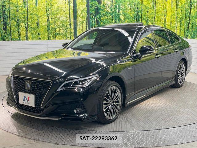 Toyota CROWN SEDAN 2019-03 7615865-16